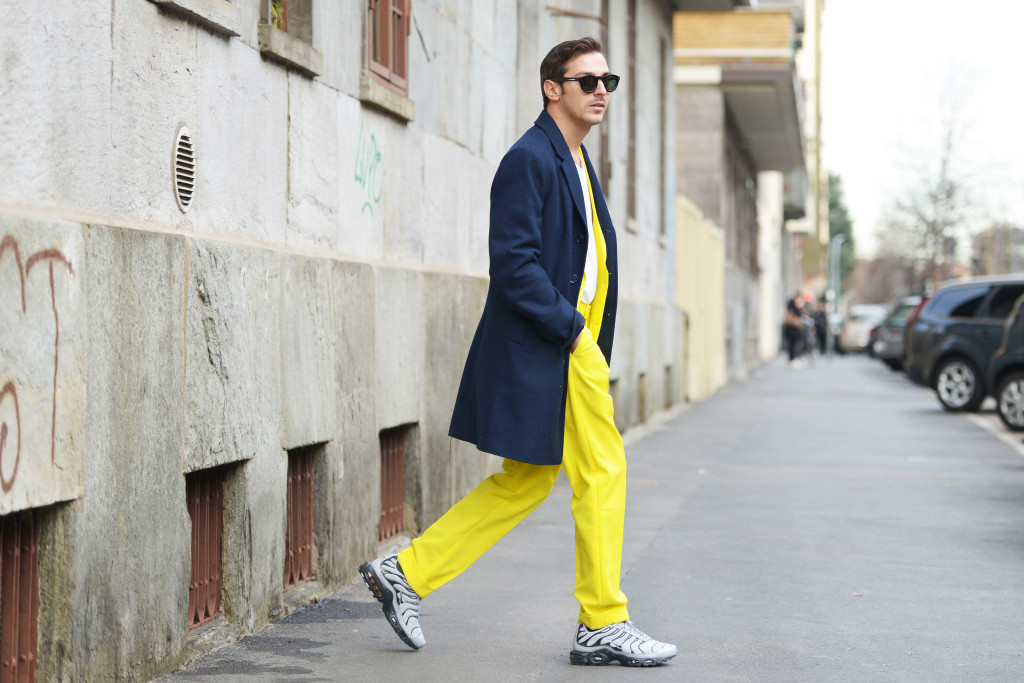 Roberto De Rosa streetstyle Milano Moda Uomo 2016. Il ritorno delle Nike TN: MMFW day 4